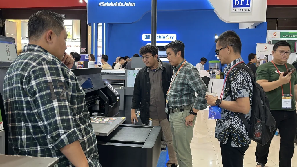 Mesin Digital Printing UV GD090 Specialis Cetak Merchandise