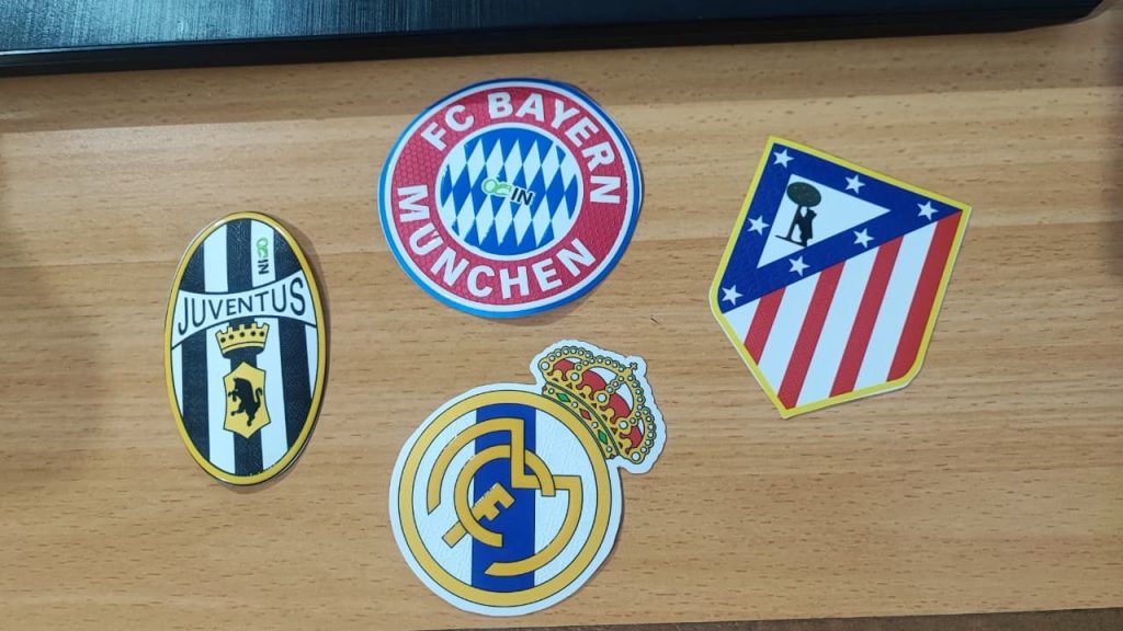 Contoh pengaplikasian 3d patch logo jersey